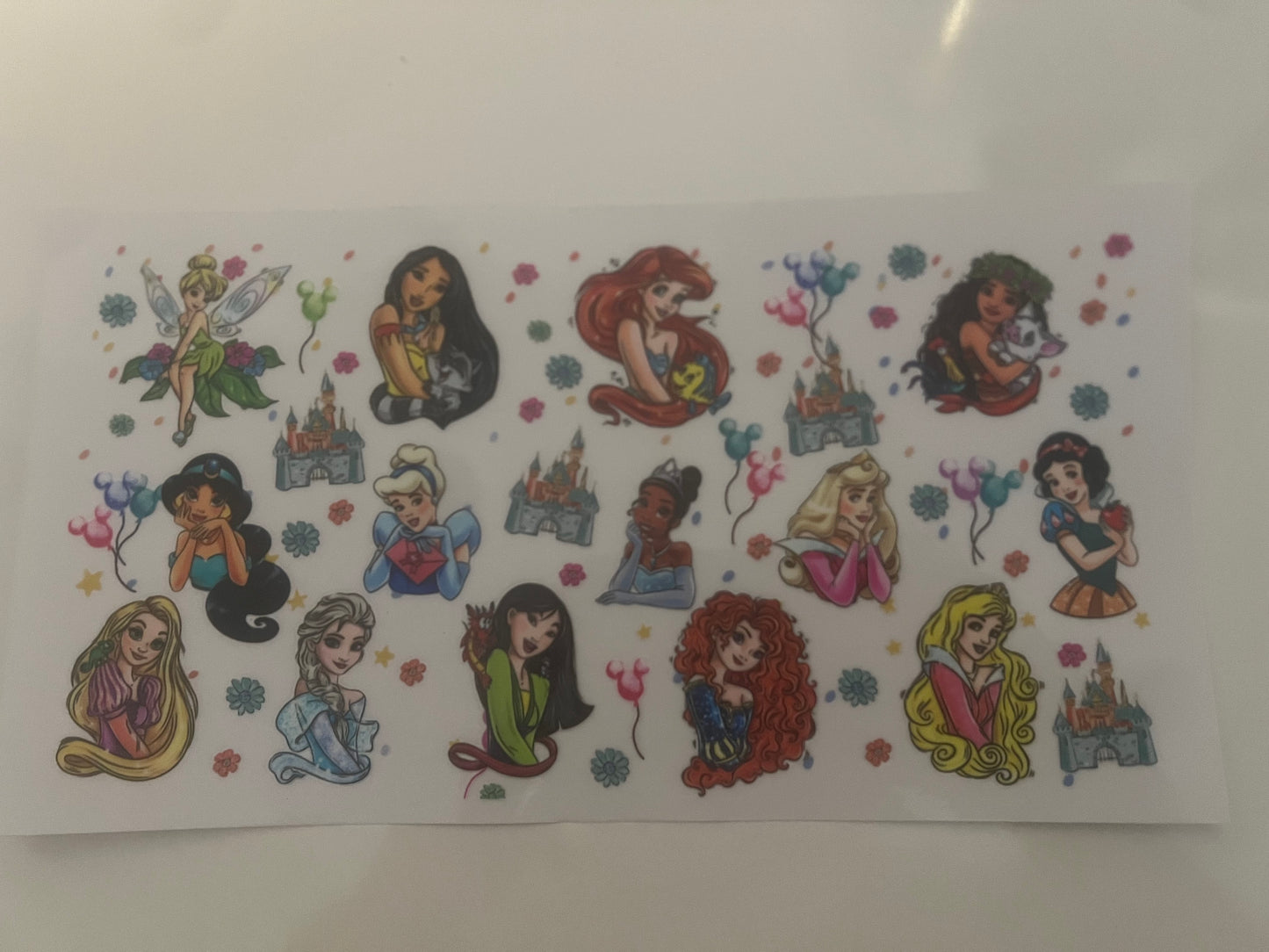 Disney princess’ with castles and balloons wrap exclusive