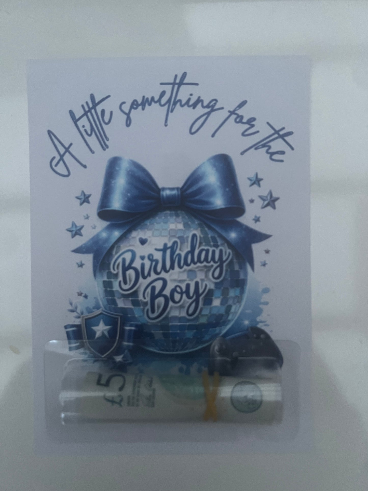 Birthday boy money card  (money not included)